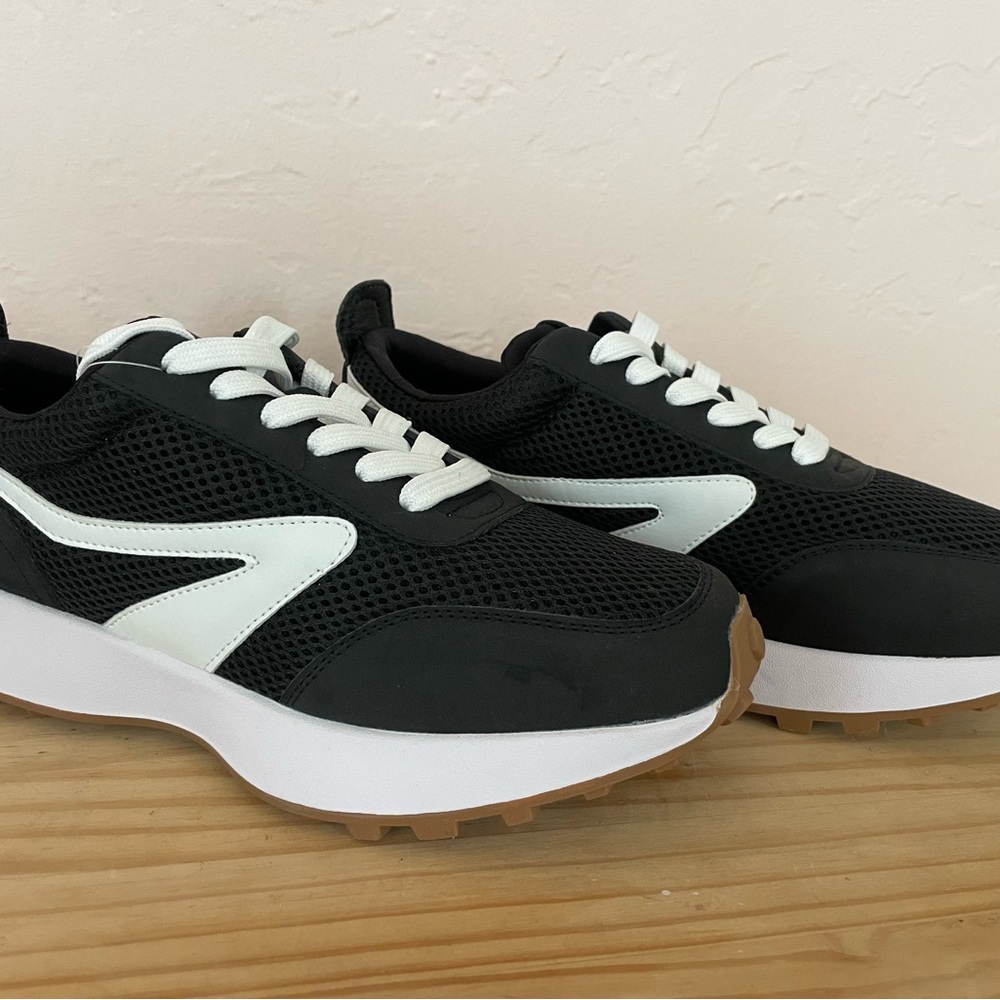 DV by Dolce Vita Black and White Mesh Sneakers